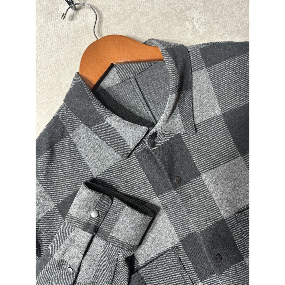 Lululemon Button Snap Flannel Plaid Over Shirt Long Sleeve Mens XL Black Grey